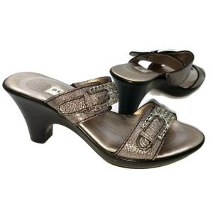 $3 Deal!!! Dezario gold rhinestone sandals 7